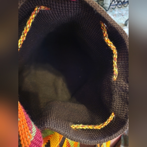 Brown and Orange Handmade Woven Knit Tassel Bucket Bag - Picture 8 of 12